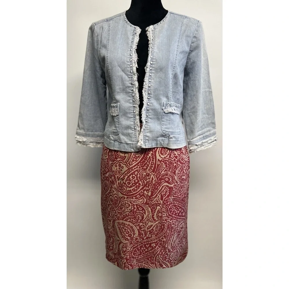 Womens Light Wash Denim Jacket Studded Fray Trim Sz 8 P Short‎ Boho Western